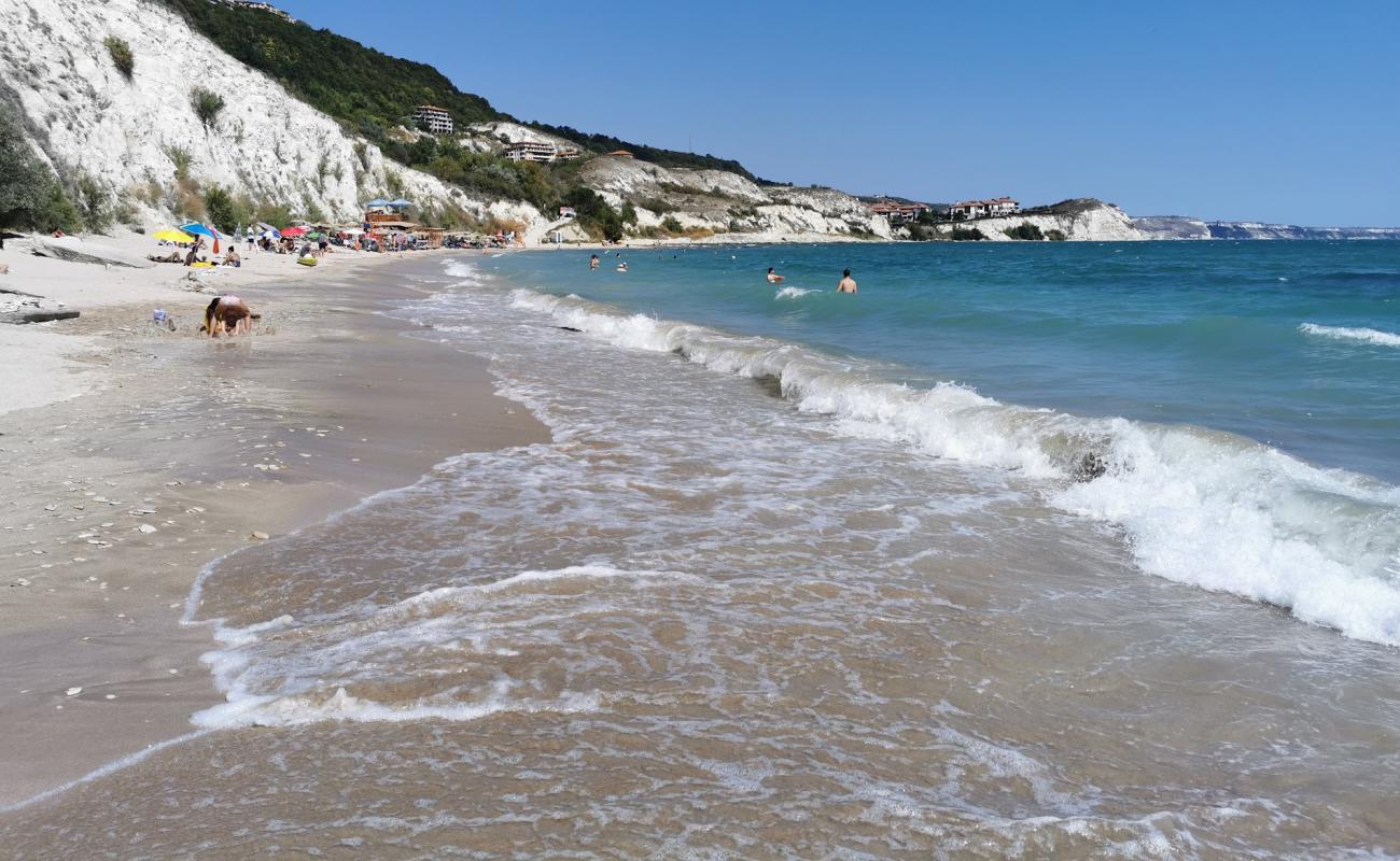 Photo de Cybele beach avec sable beige de surface