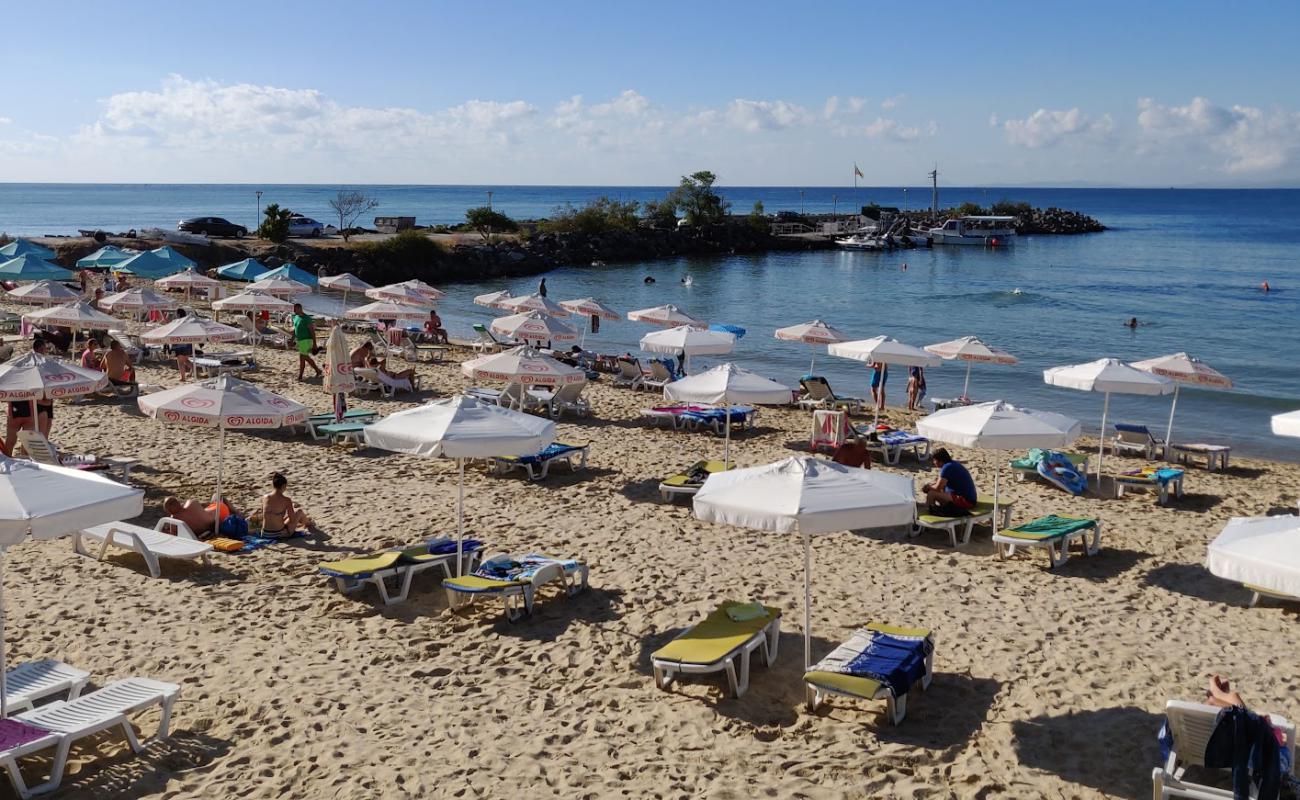 Photo de Olympic hope beach II avec sable blanc de surface