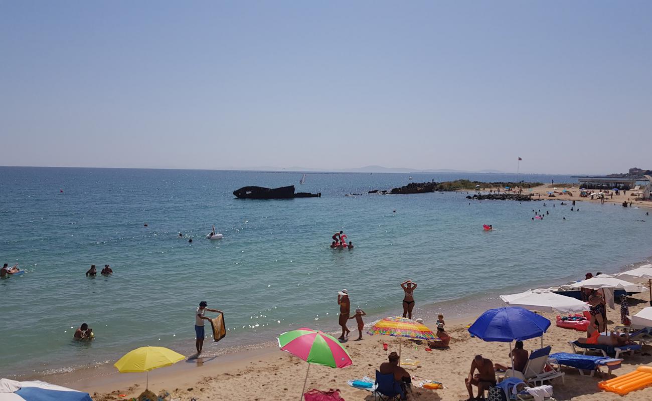 Photo de Olympic hope beach avec sable fin blanc de surface