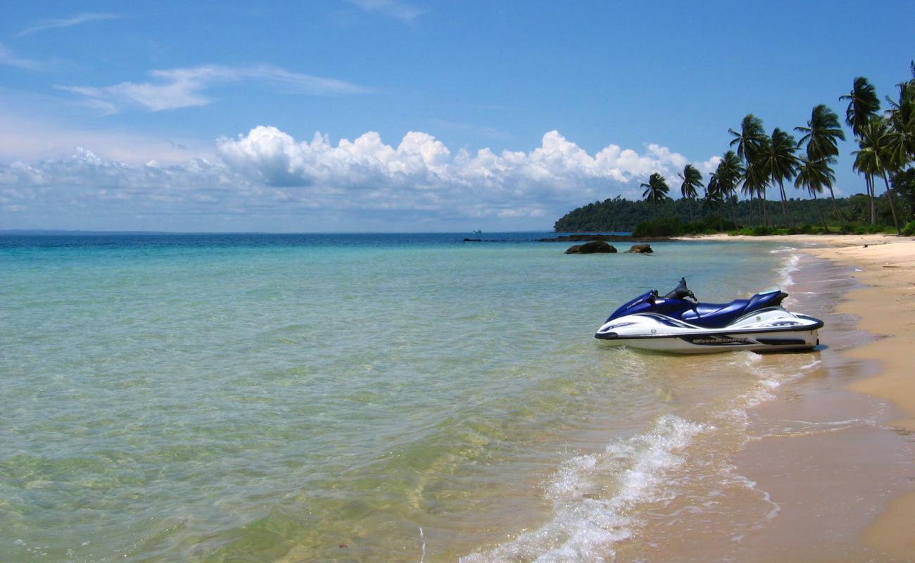 Photo de Relax Beach avec sable beige fin de surface