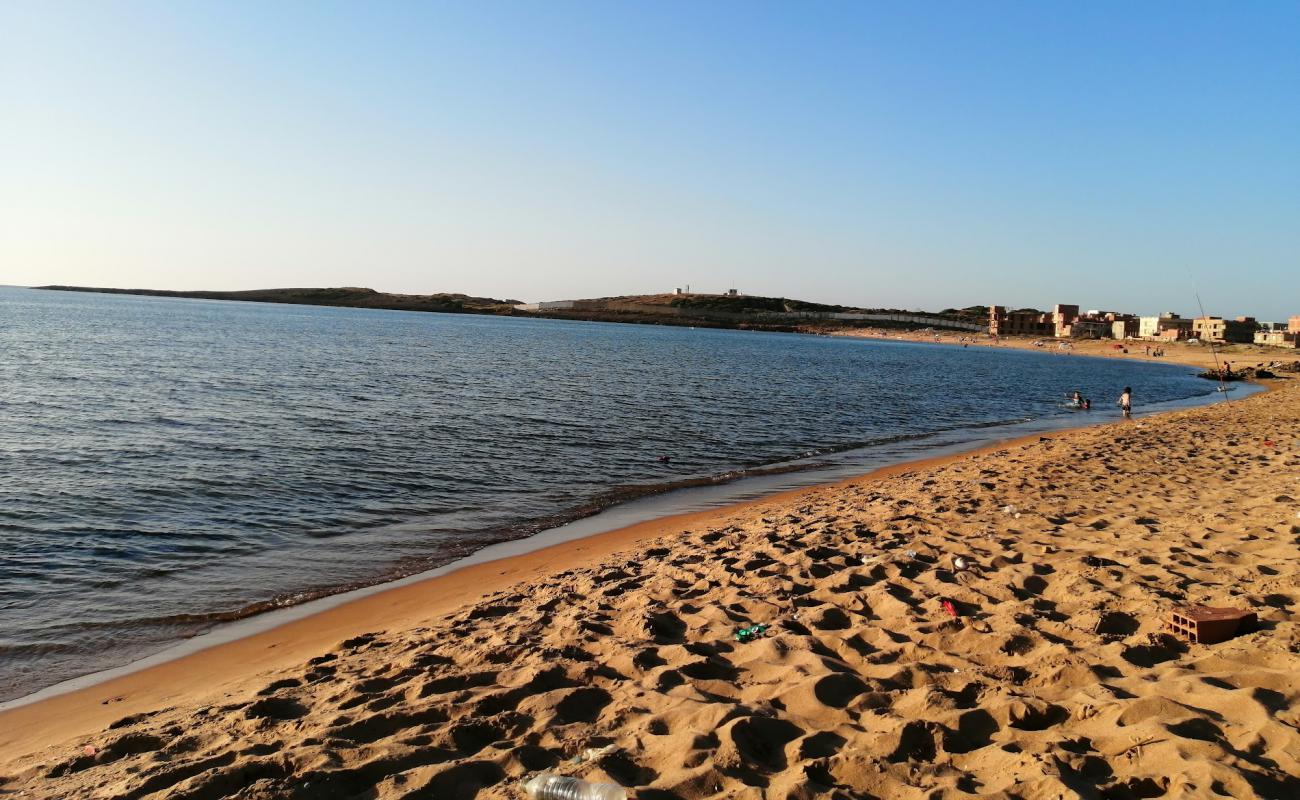 Photo de Plage Zaway Rabta avec sable beige de surface