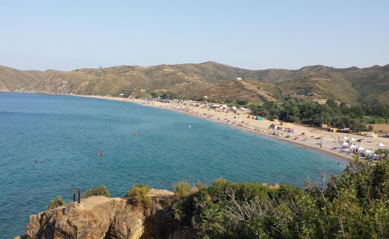 Photo de Grande Plage avec sable lumineux de surface