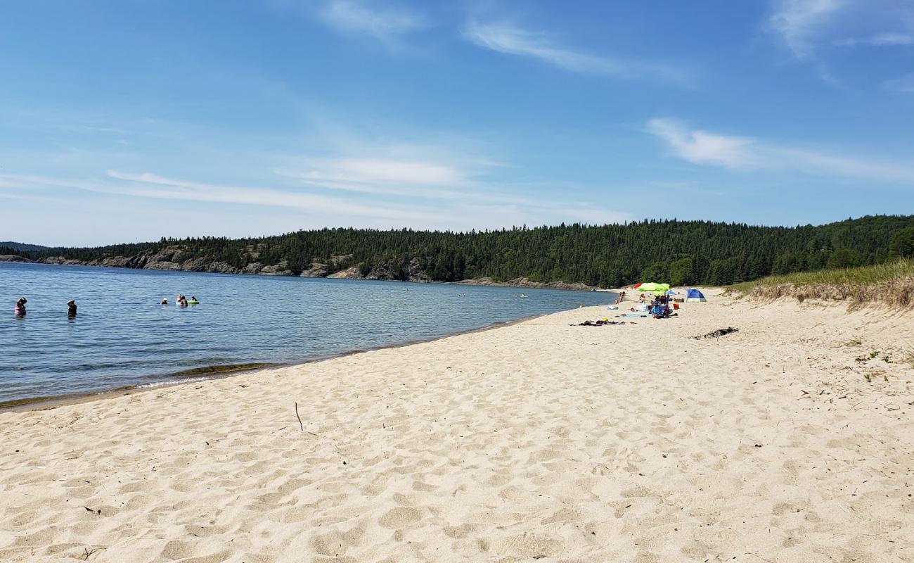 Photo de Sandy Beach avec sable lumineux de surface