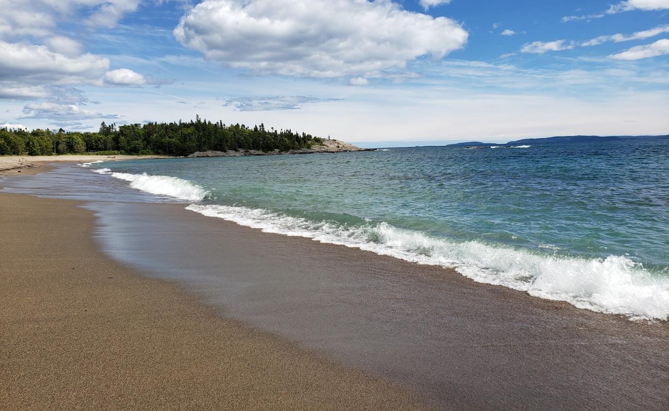 Photo de Terrace Bay Beach avec sable lumineux de surface