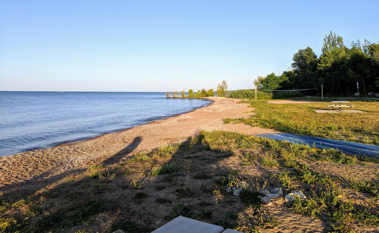 Photo de David Johnston Park avec sable lumineux de surface