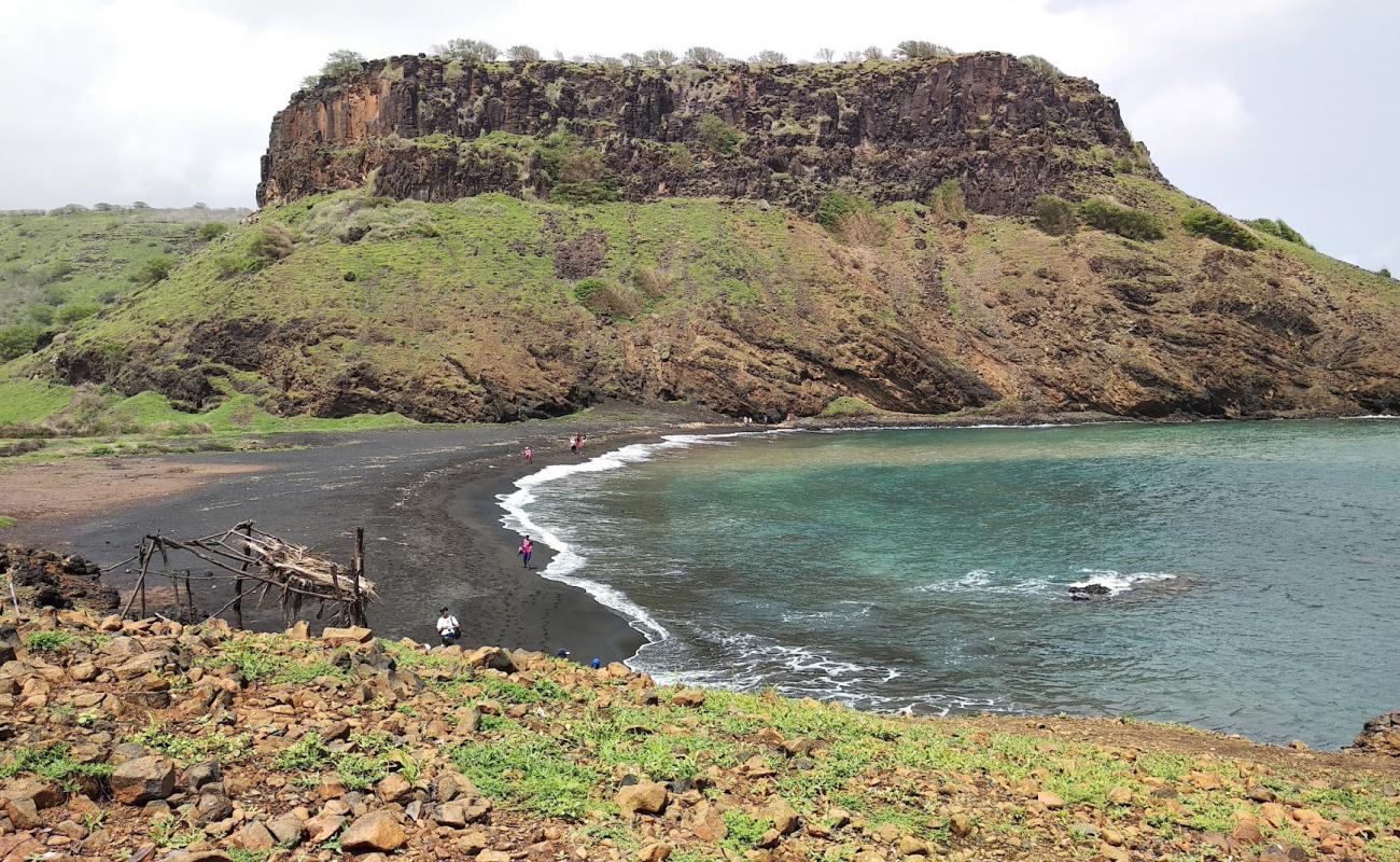 Photo de Praia de Mangue avec sable blanc avec roches de surface