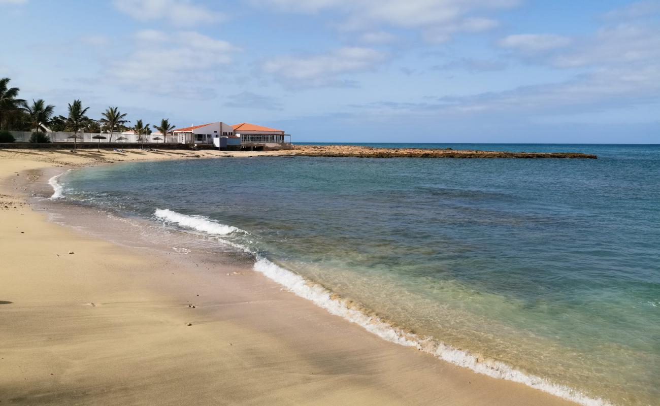 Photo de Playa de murdeira avec sable lumineux de surface