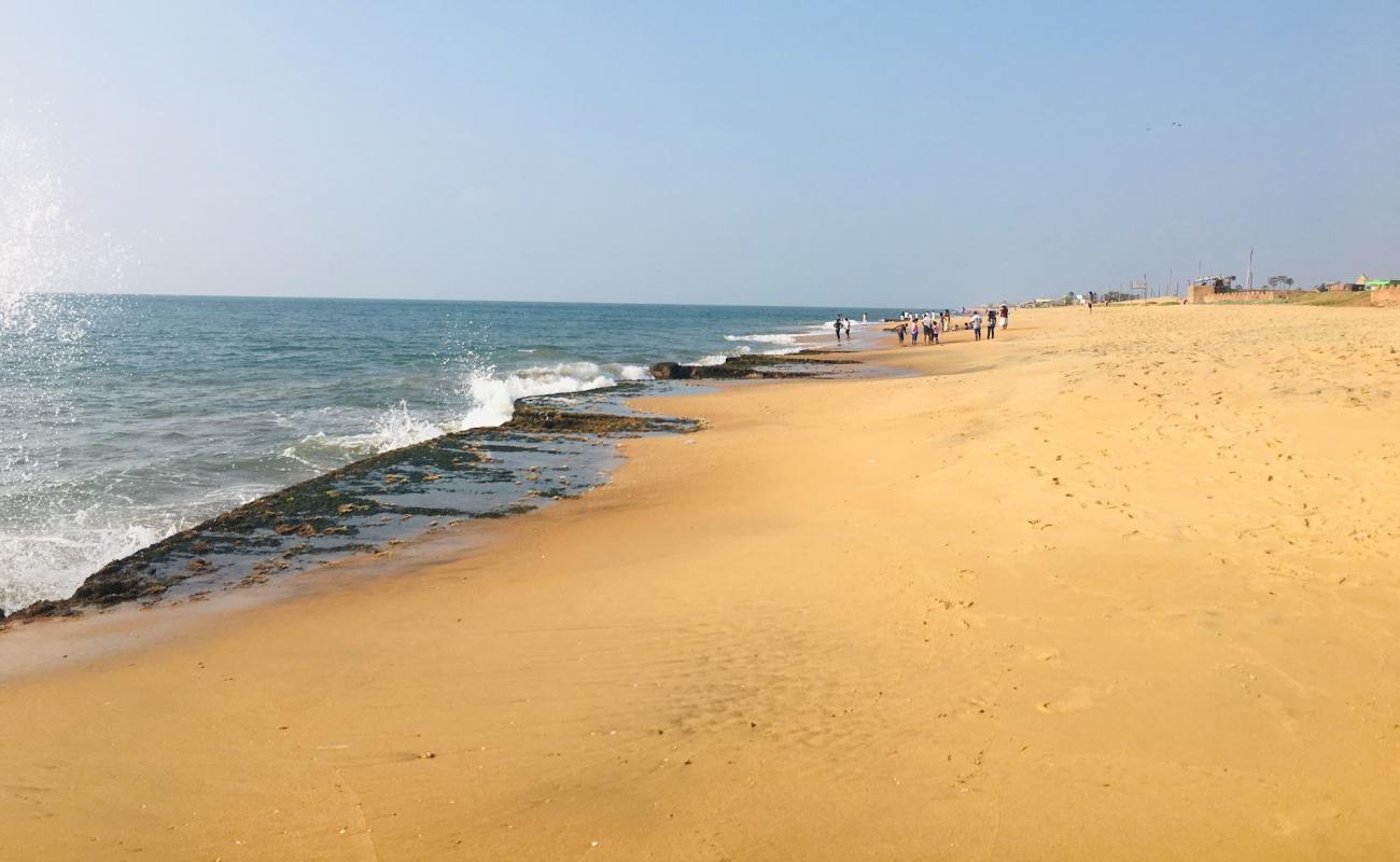 Photo de Chilaw Beach Park avec sable beige & pierres de surface