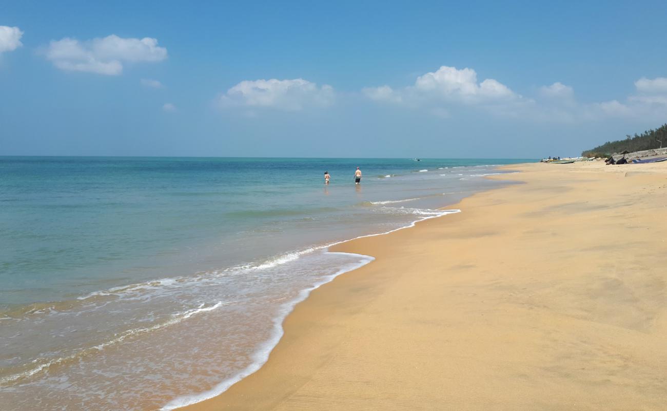 Photo de Kasakale beach avec sable lumineux de surface