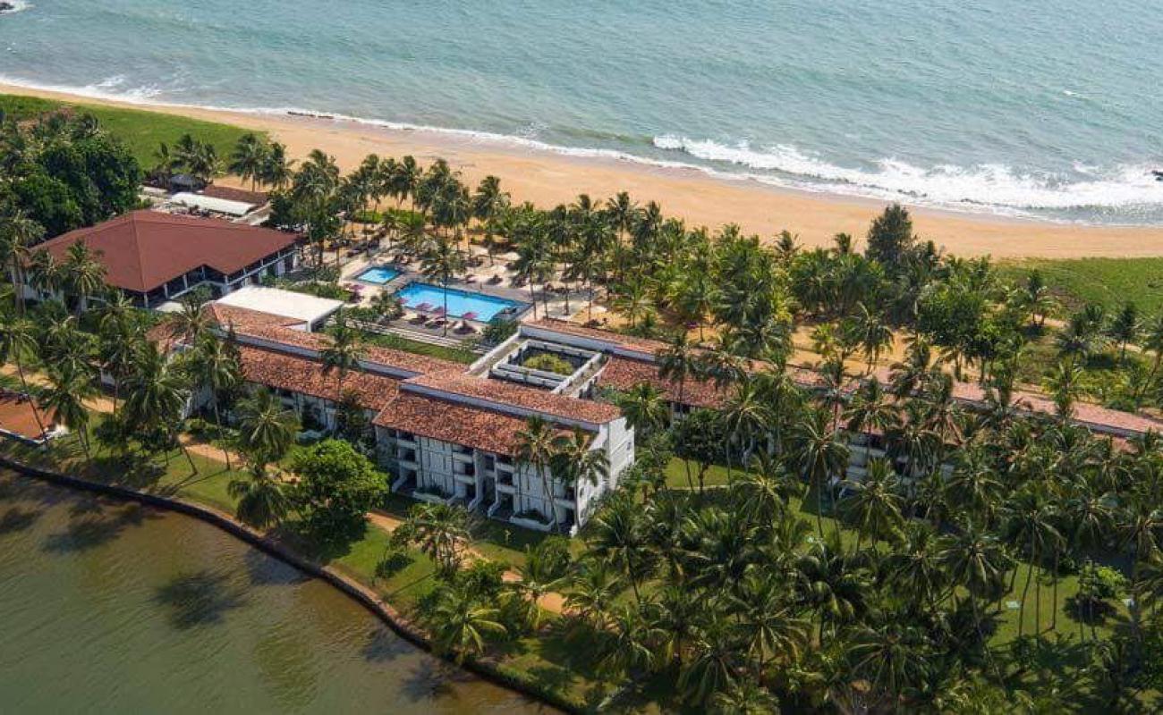 Photo de Avani Kalutara avec sable beige de surface
