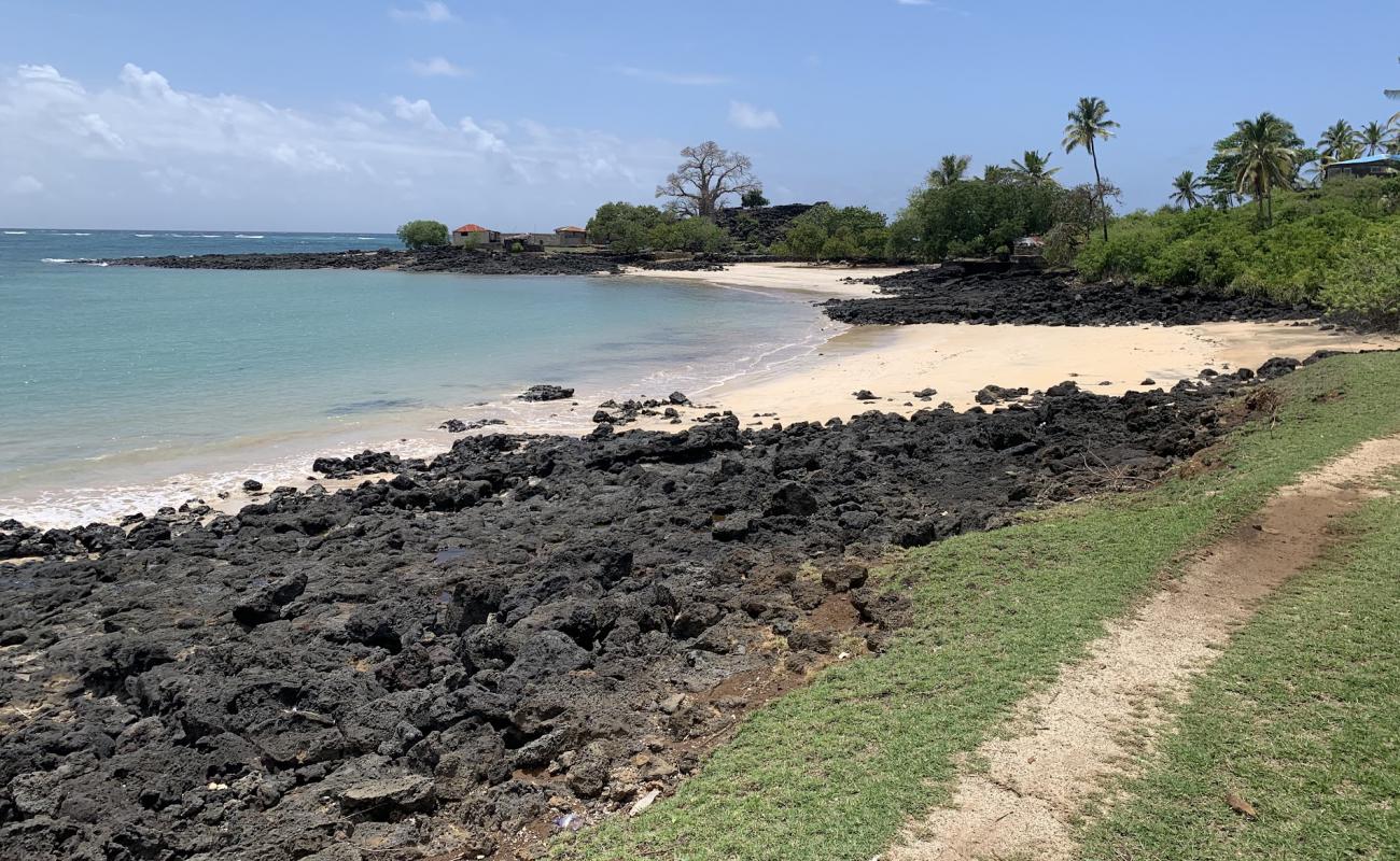 Photo de Plage De Hantsindzi avec sable beige de surface
