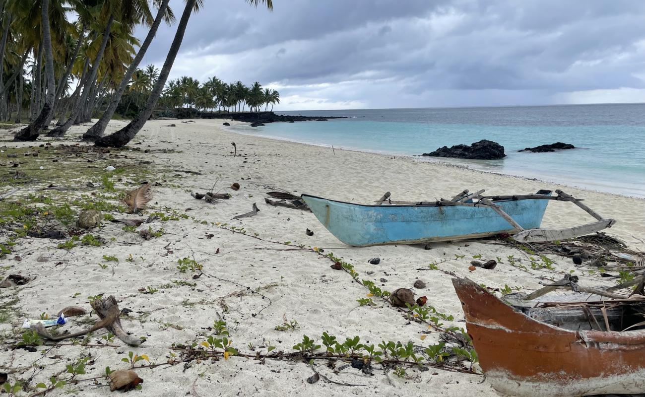 Photo de Plage Galawa avec sable beige de surface
