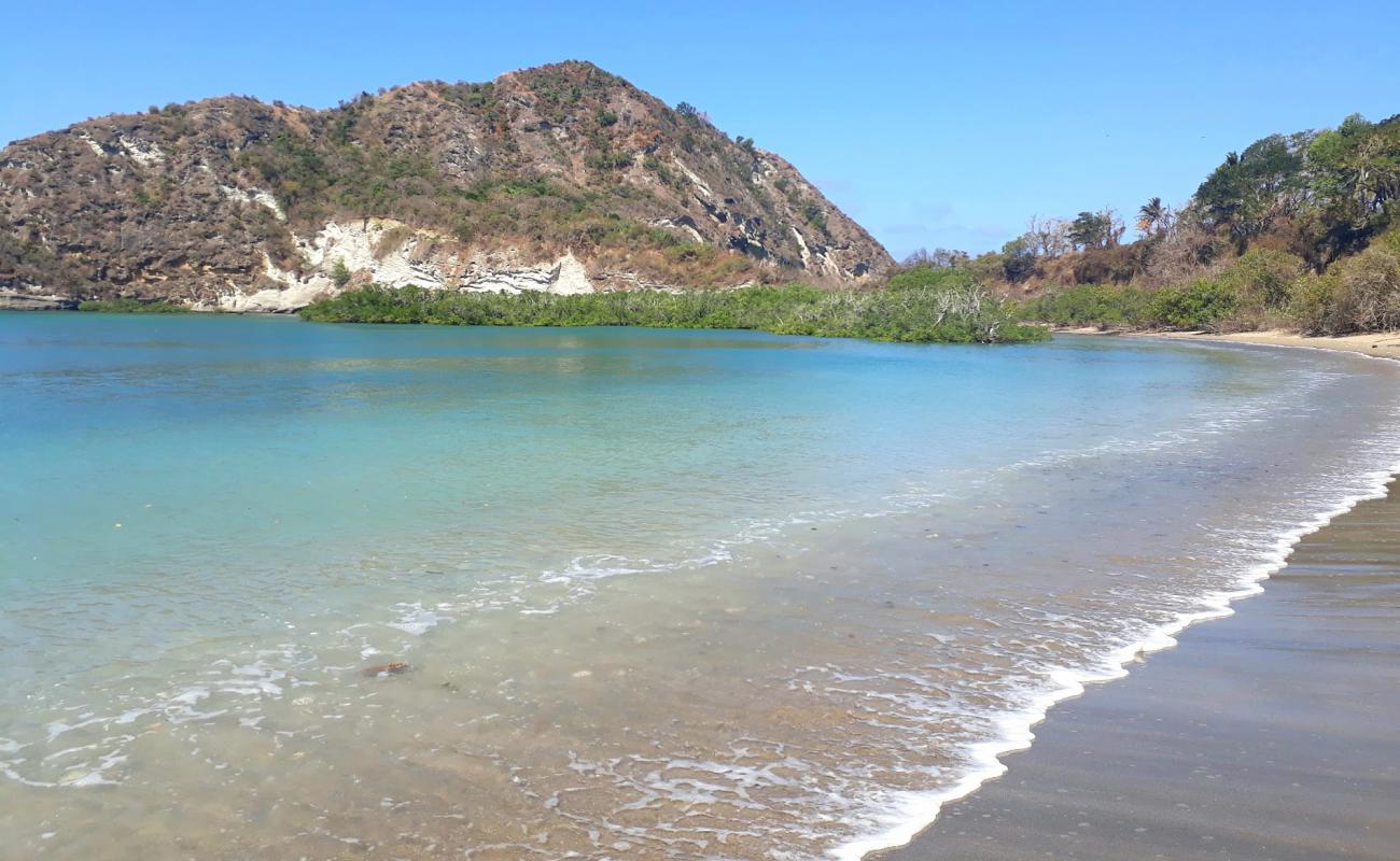 Photo de Moya Beach avec sable lumineux de surface