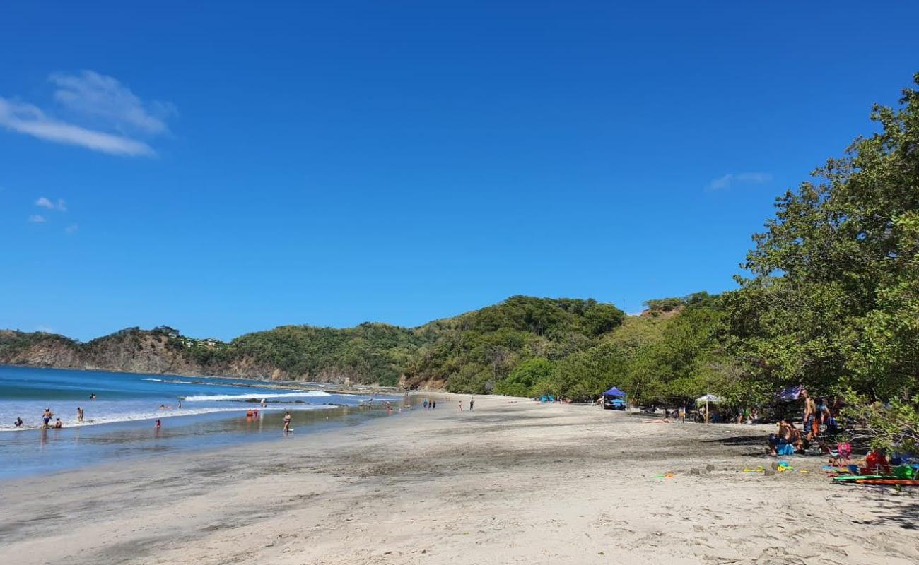 Photo de Prieta Beach avec sable gris de surface