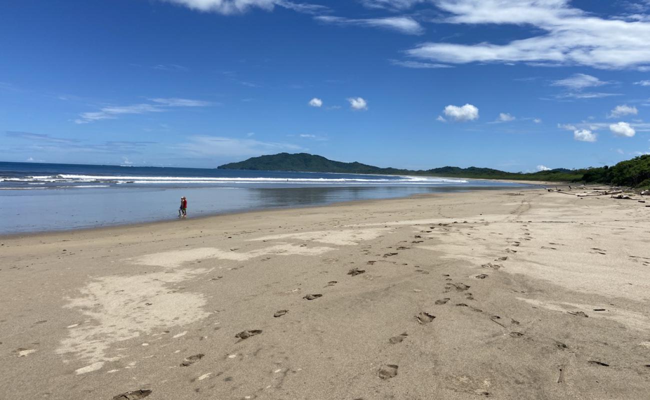 Photo de Playa Grande avec sable lumineux de surface