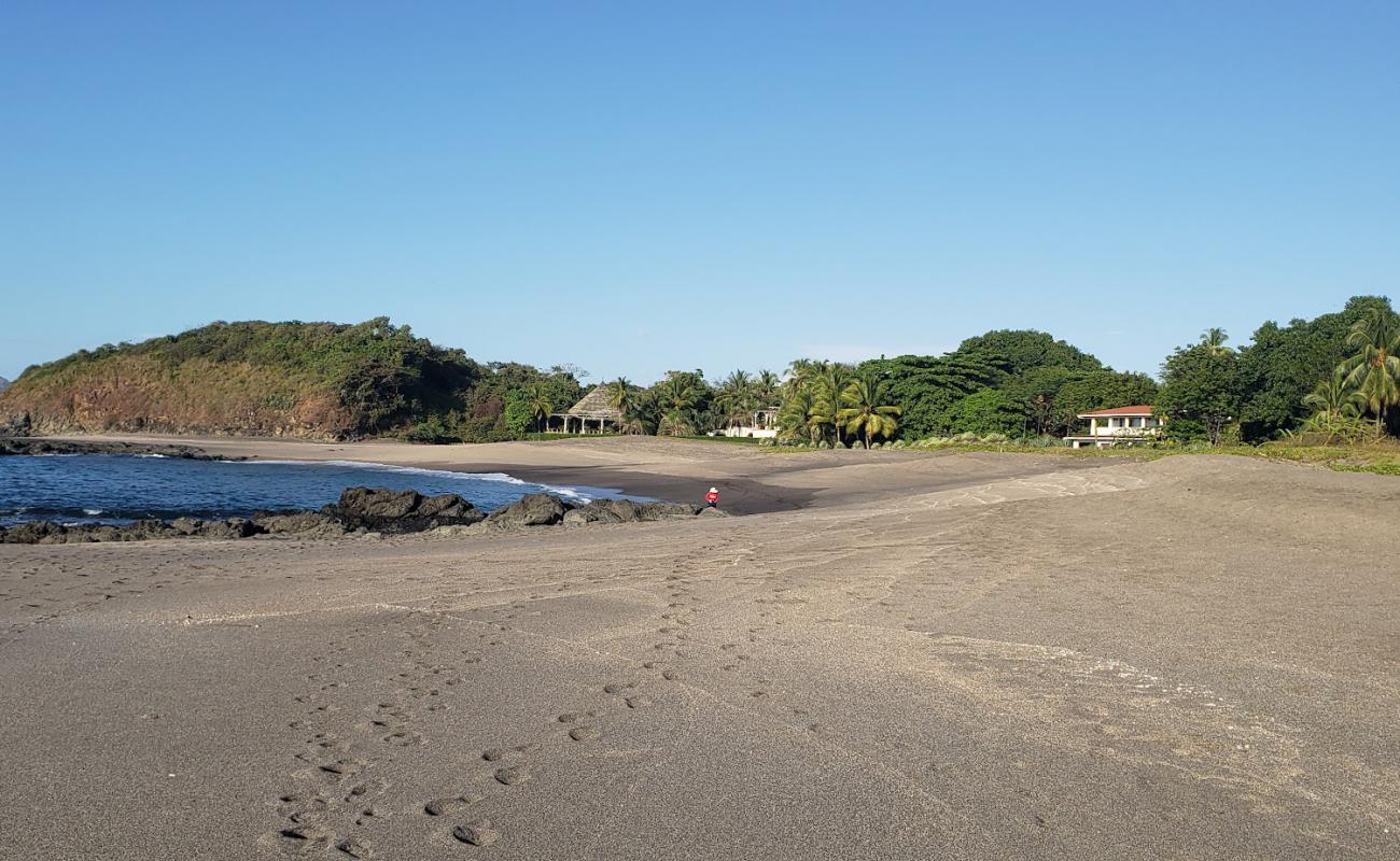 Photo de Playa honda avec sable gris de surface