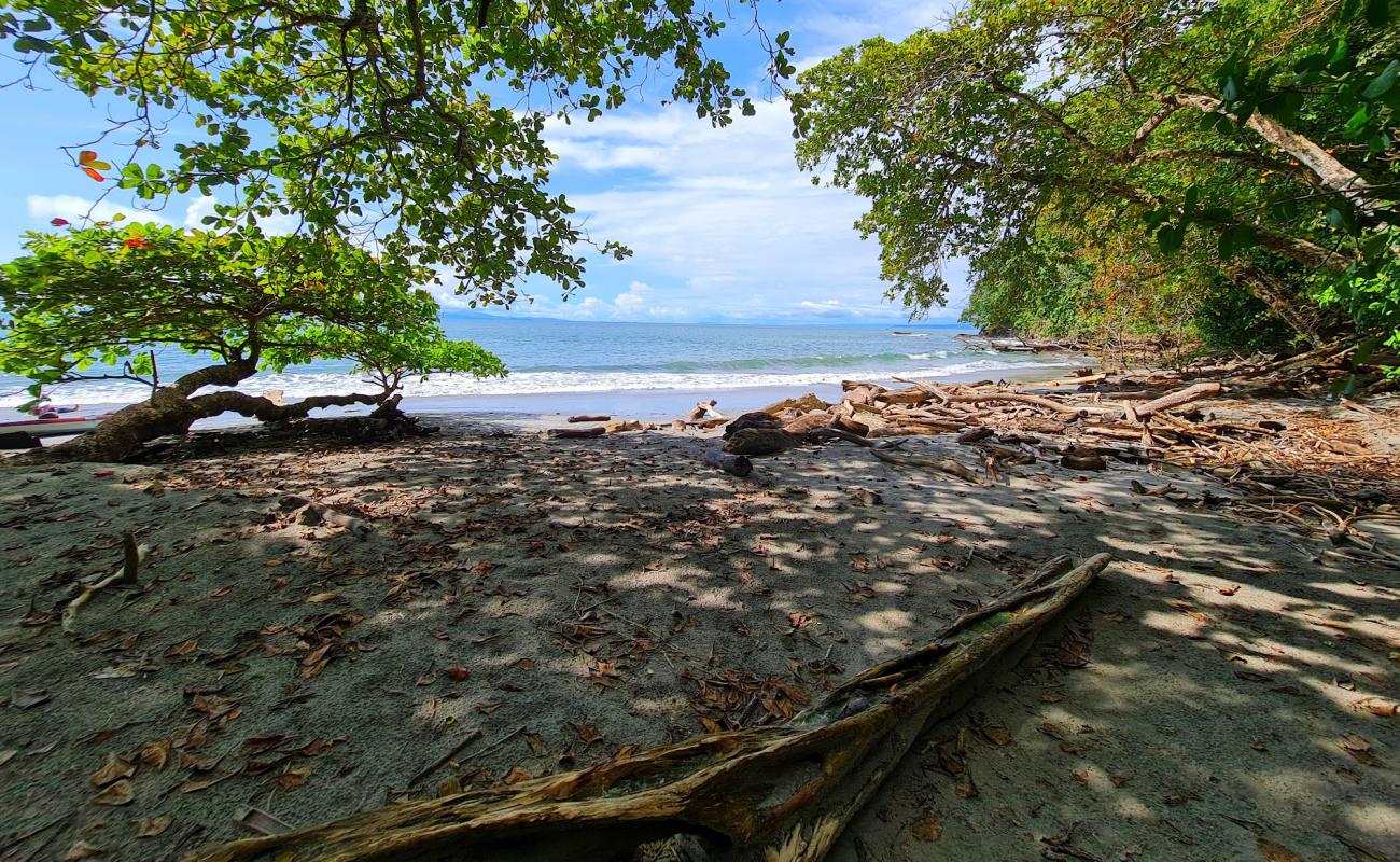 Photo de Playa Limoncito avec sable beige de surface
