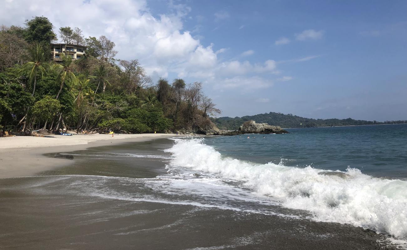 Photo de Playitas Beach avec sable lumineux de surface