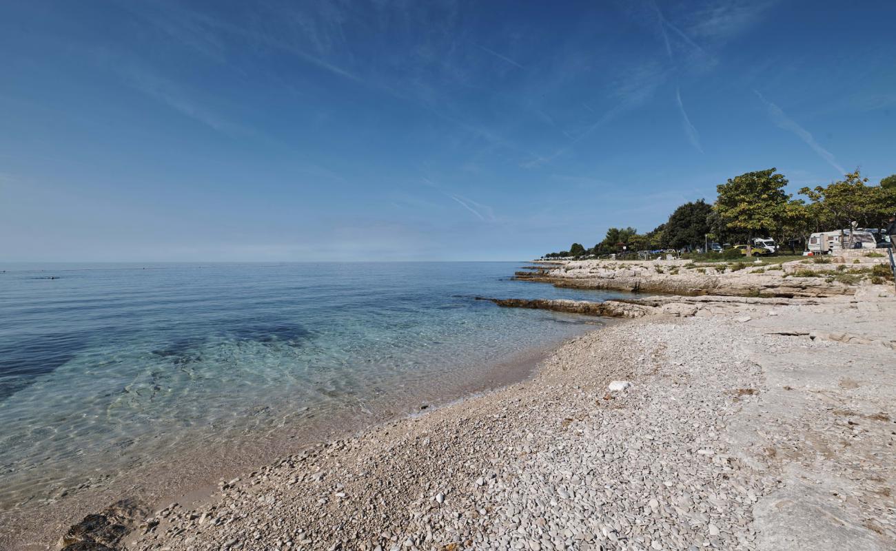 Photo de Ulika beach avec galets beige de surface