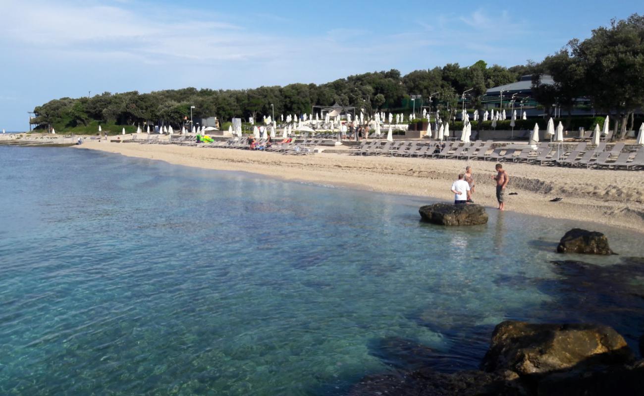 Photo de Amarin beach avec caillou clair de surface