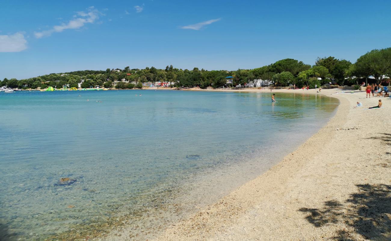 Photo de Vestar beach II avec caillou fin clair de surface