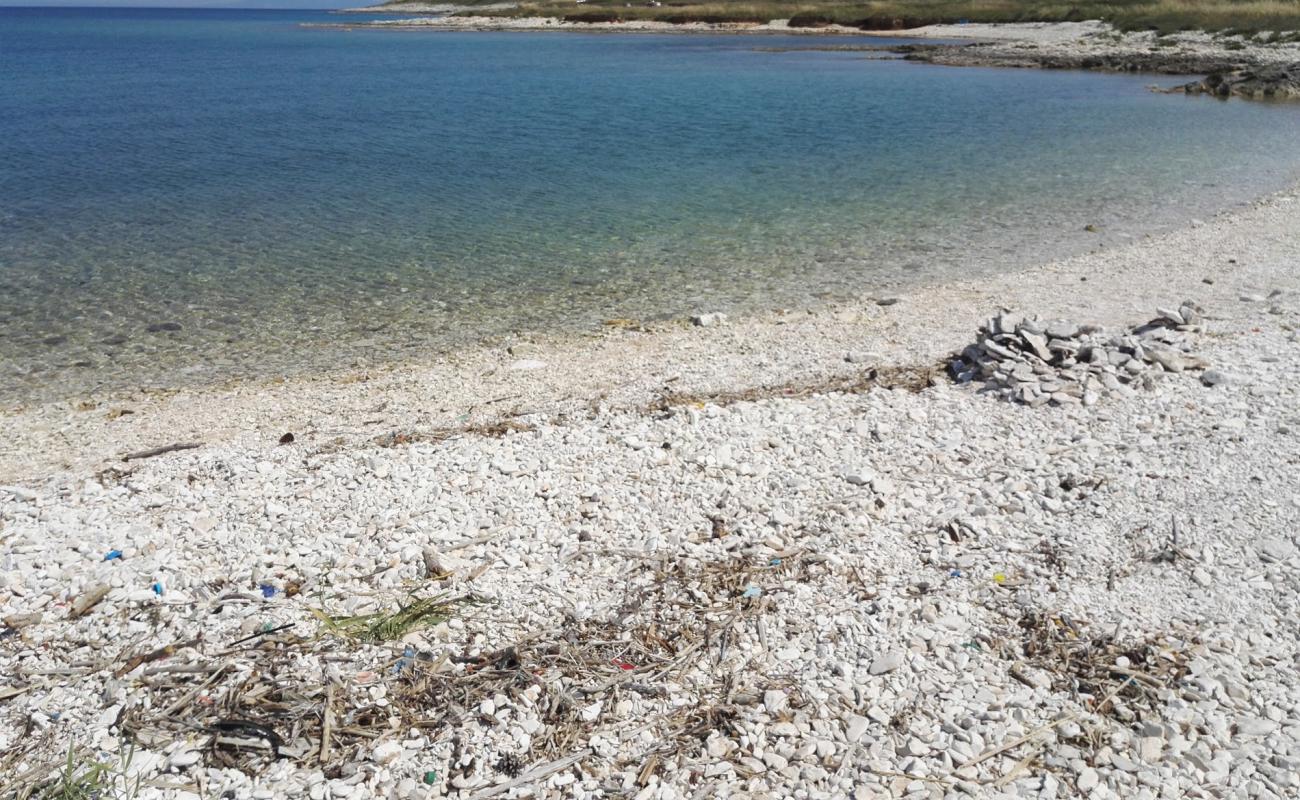 Photo de Rt Uljeva beach avec roches de surface