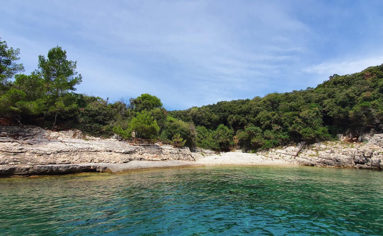 Photo de Mezoporat beach avec galets beige de surface