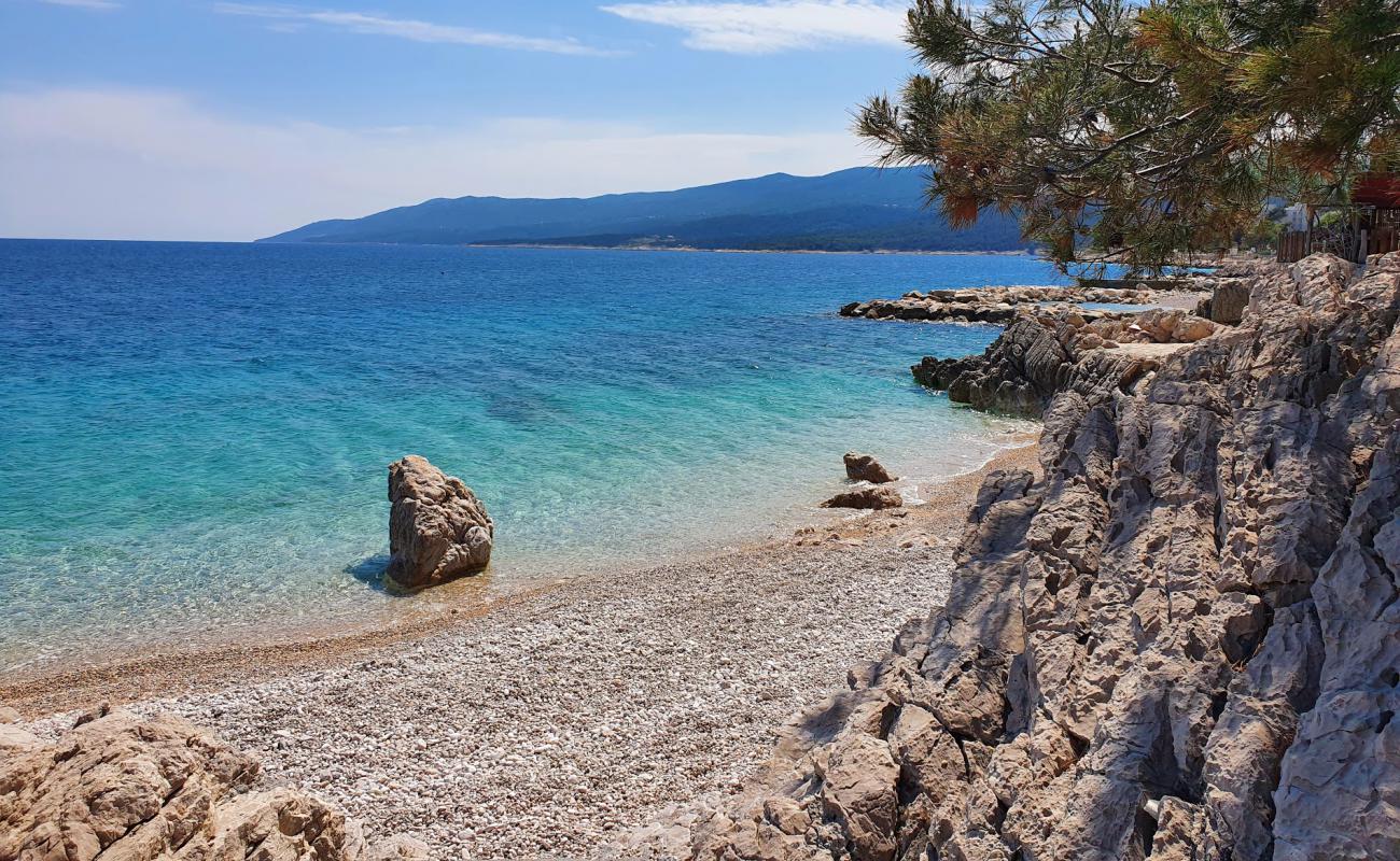 Photo de Girandella beach avec caillou blanc de surface