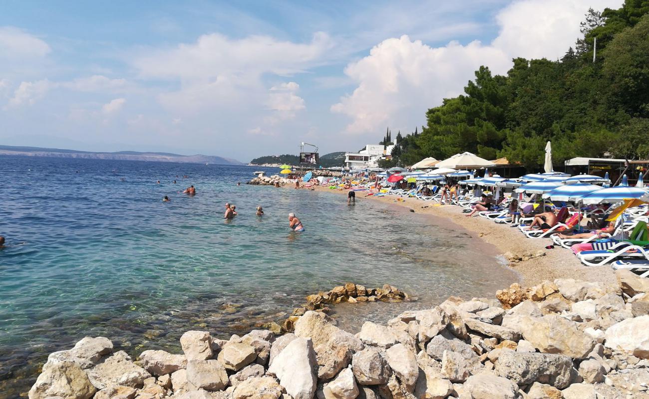 Photo de Capriccio beach avec caillou fin gris de surface