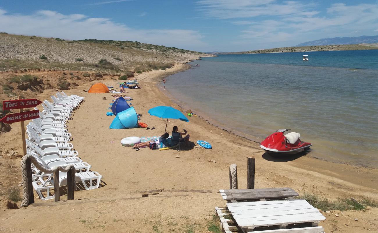 Photo de Plaza Ricina avec sable brun de surface