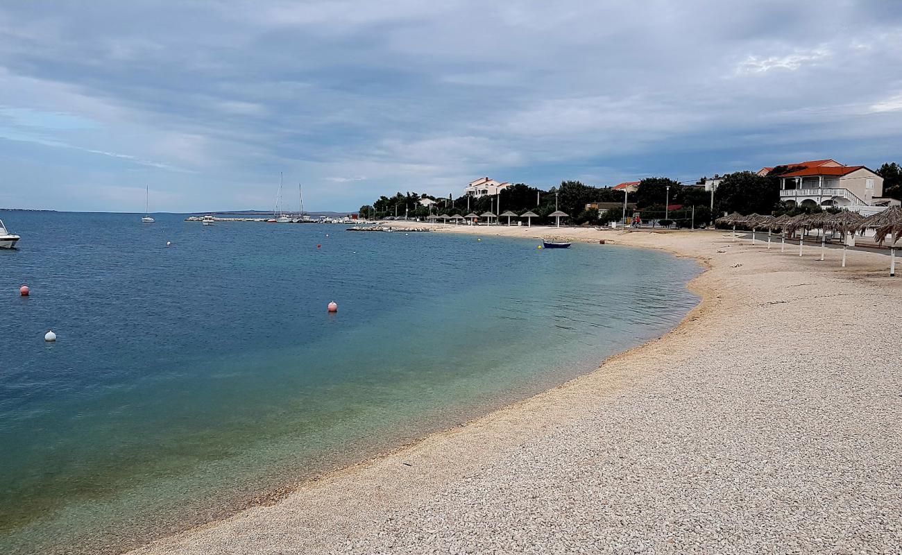 Photo de Plaza Vrsi-Mulo avec caillou fin clair de surface