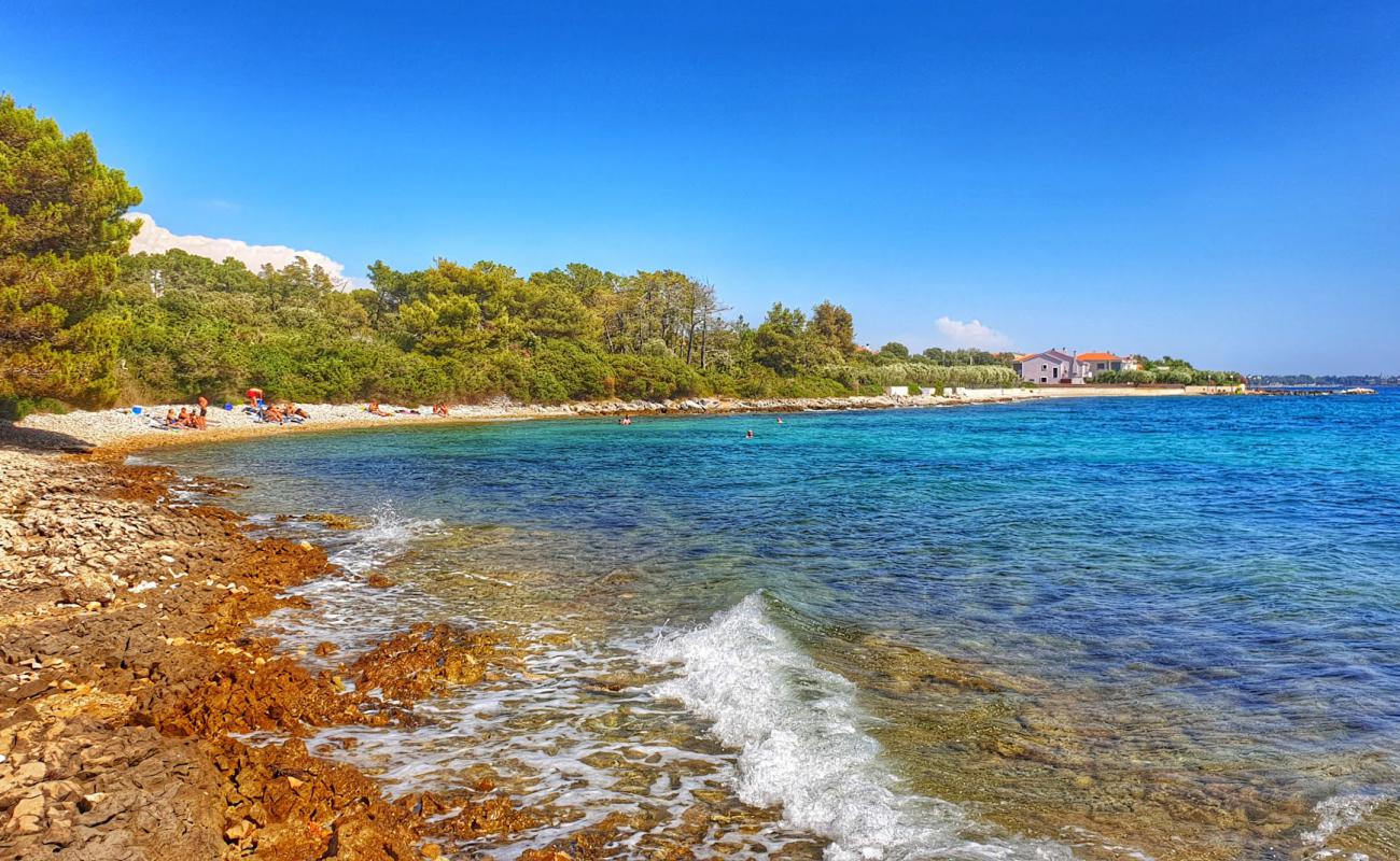 Photo de Kozino beach avec terrain rocheux de surface