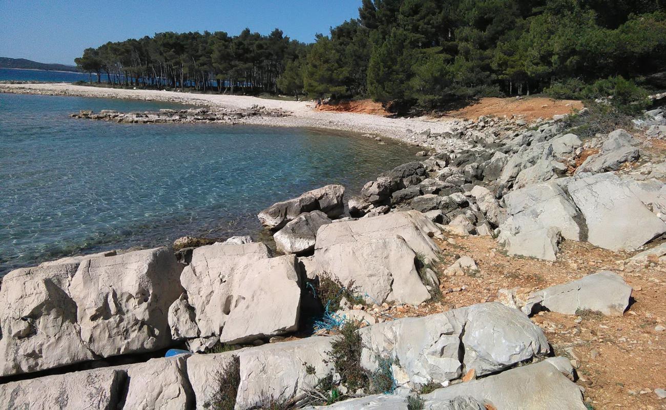 Photo de Pilatusha beach II avec roches de surface