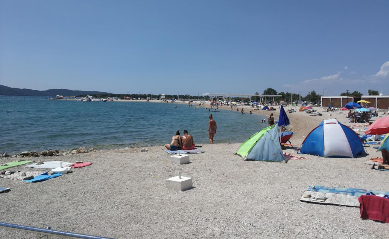 Photo de Rezaliste beach avec caillou fin clair de surface