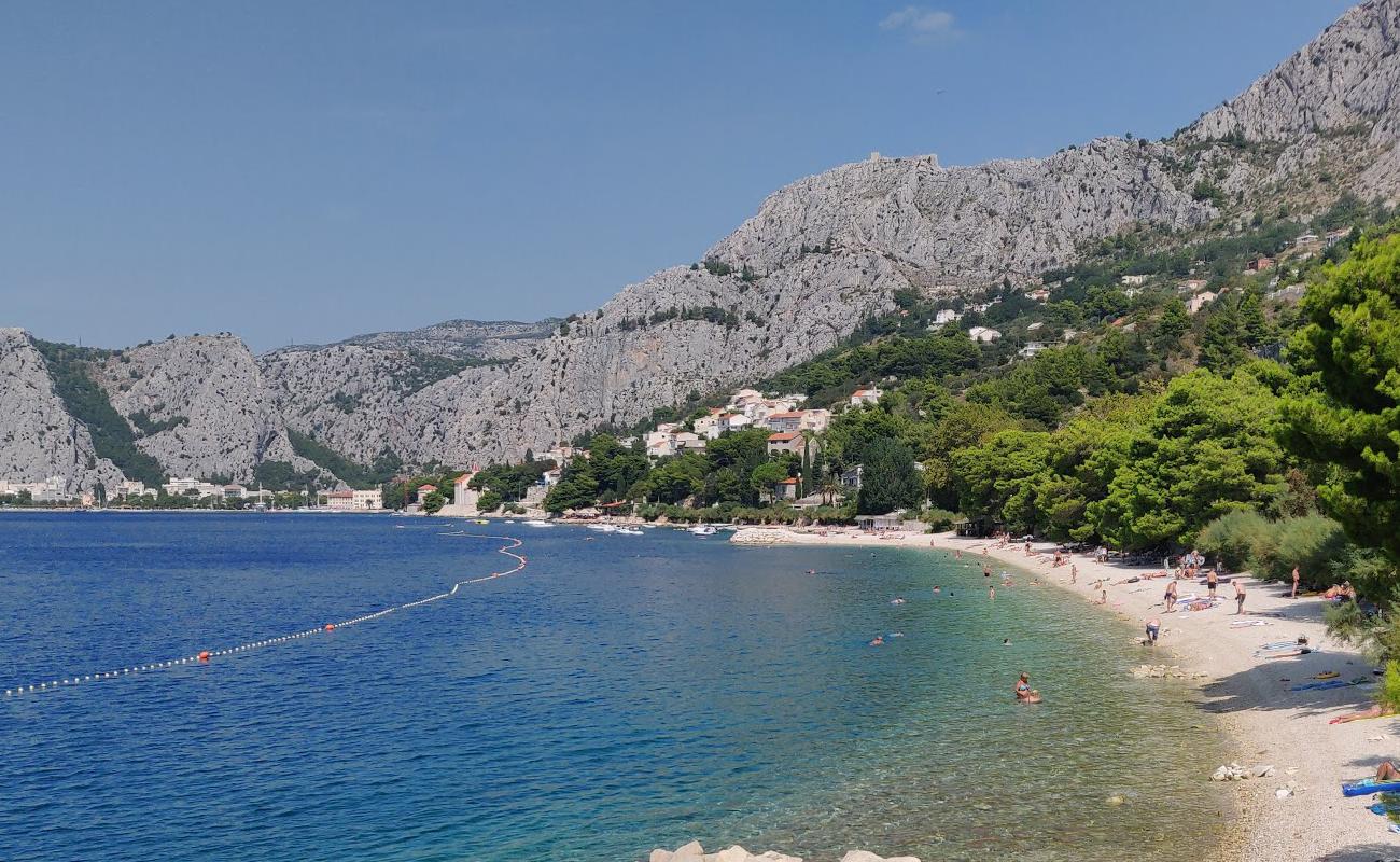 Photo de Brzet beach avec caillou fin clair de surface