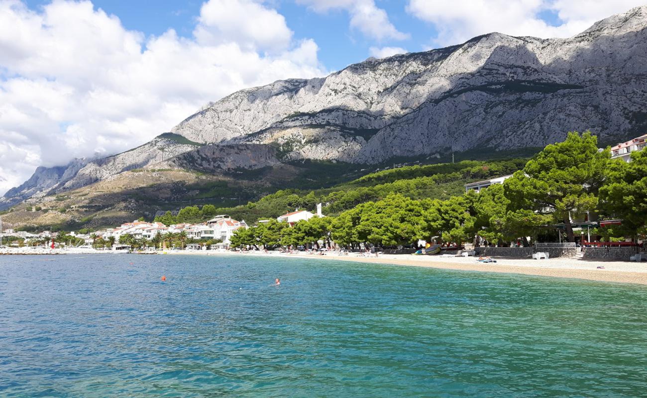 Photo de Kraj beach avec caillou fin clair de surface