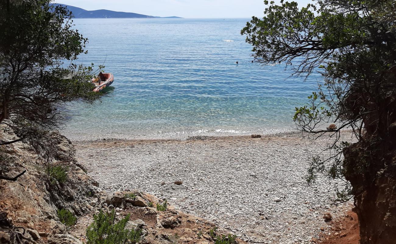 Photo de Pod Sadic beach avec caillou clair de surface