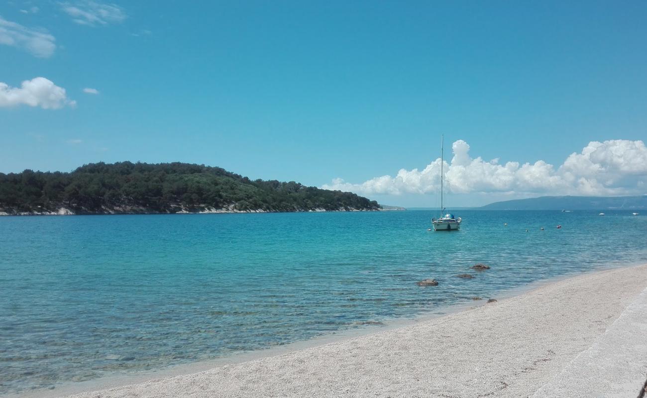 Photo de Melin beach avec caillou fin clair de surface