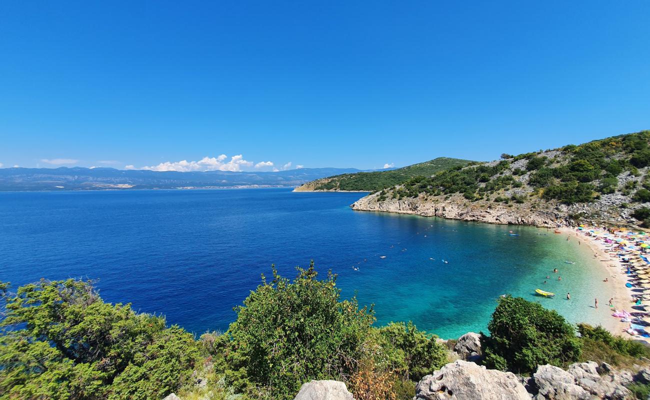 Photo de Potovosce beach avec caillou blanc de surface