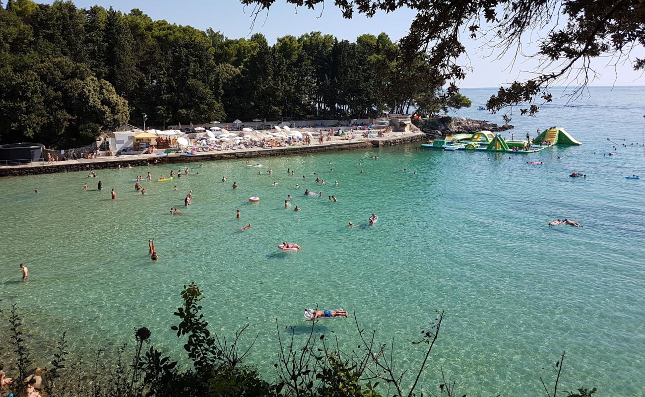 Photo de Drazica beach avec caillou fin gris de surface