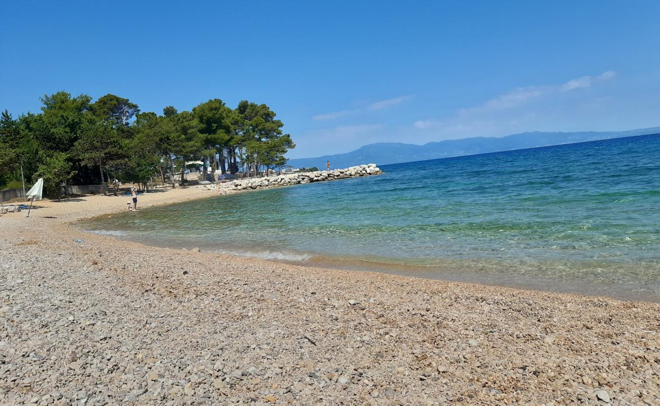 Photo de BWR beach avec caillou fin clair de surface