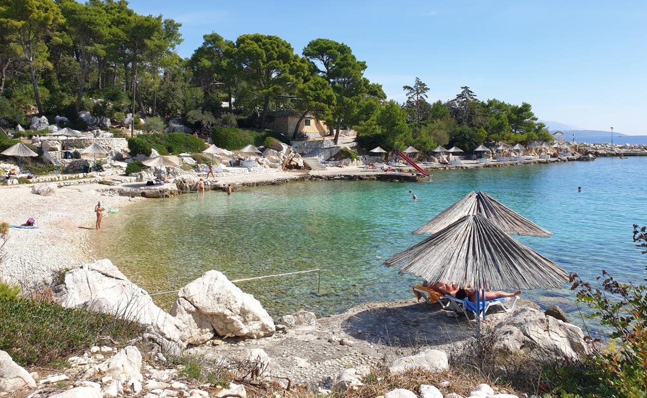 Photo de Kandarola III beach avec roches de surface