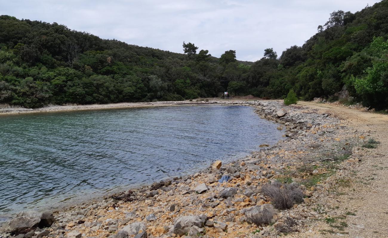 Photo de Dundo beach avec roches de surface