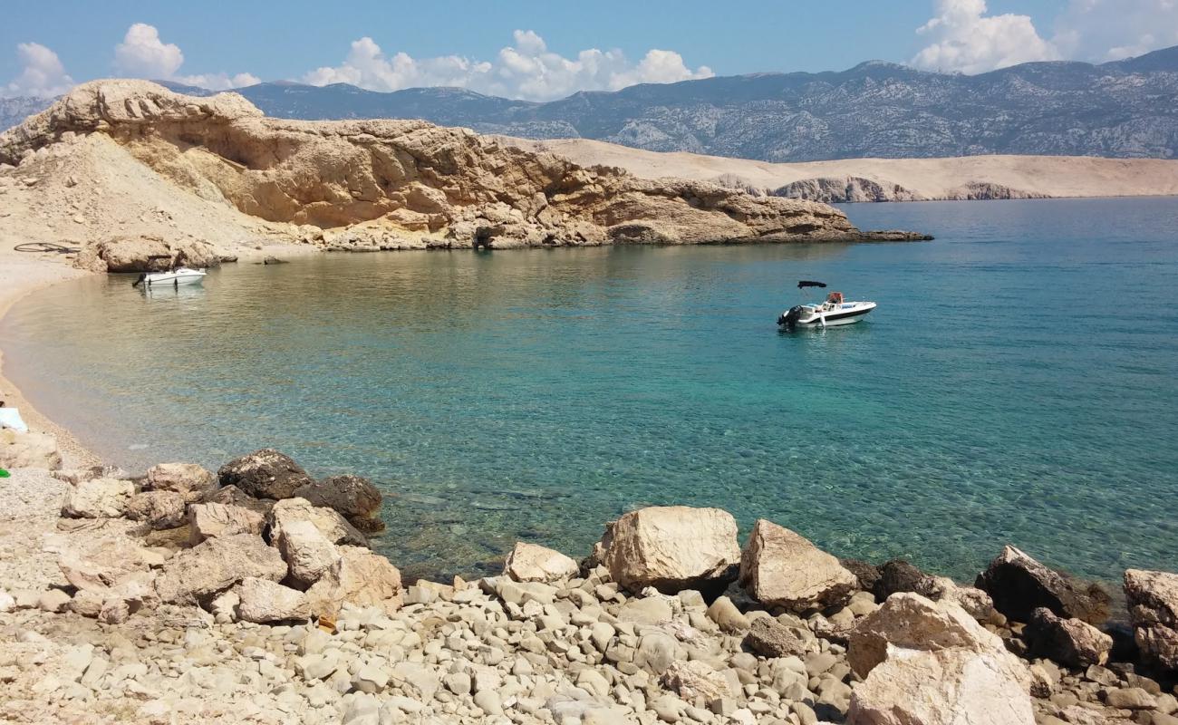 Photo de Mali Zaton beach avec galets beige de surface