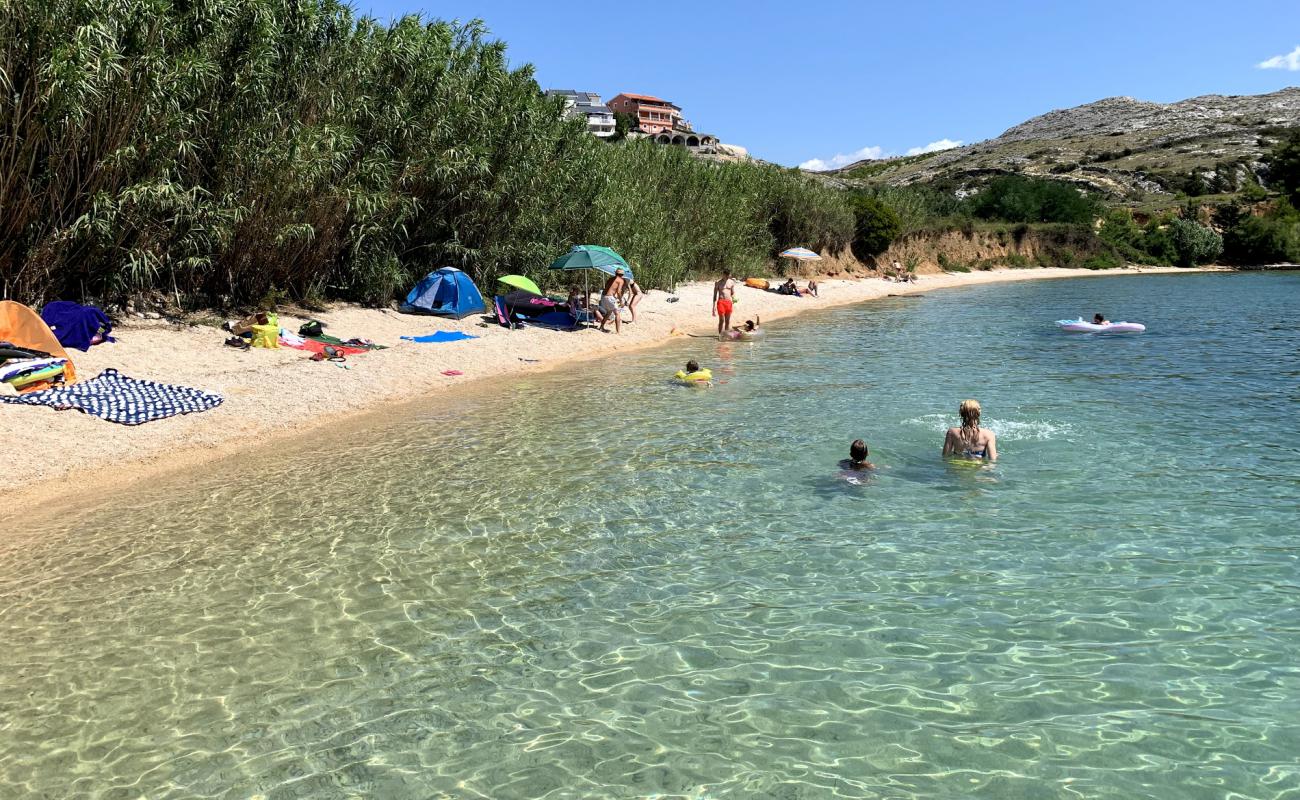 Photo de Smokvica beach avec caillou fin clair de surface