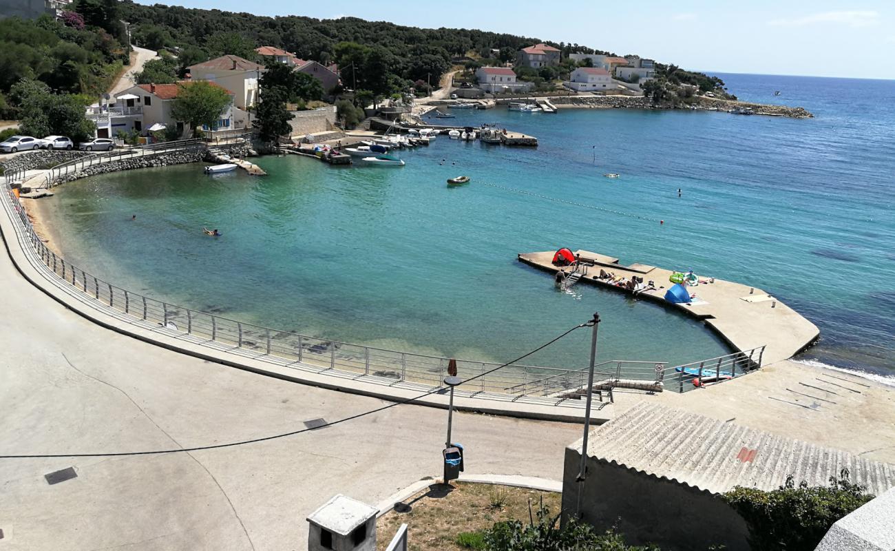 Photo de Jebodrom beach avec caillou fin clair de surface