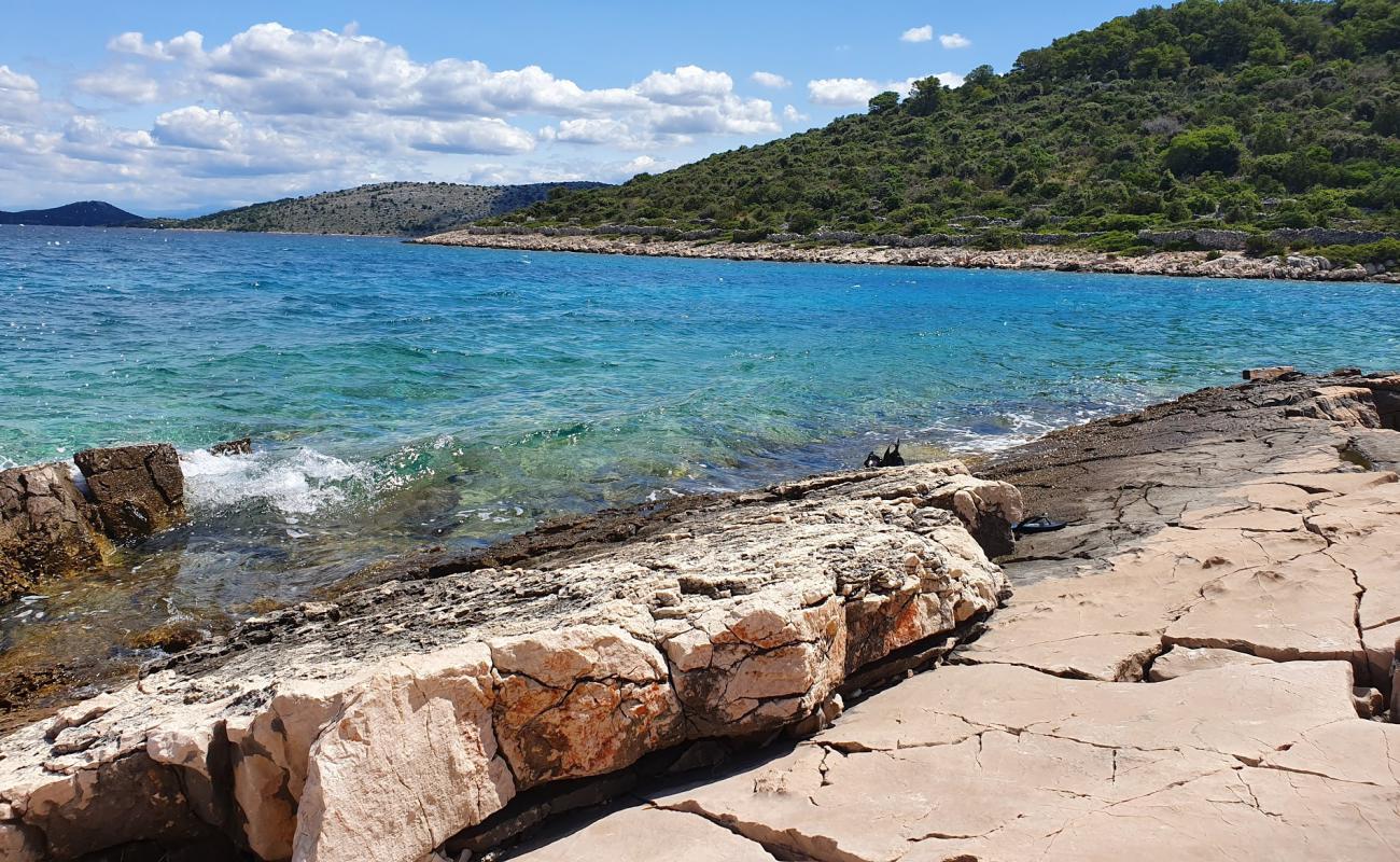 Photo de Portic beach avec roches de surface