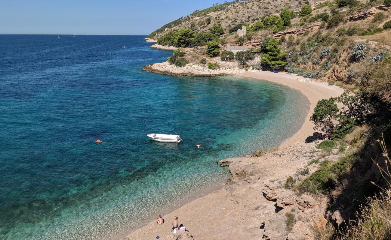 Photo de Romantic beach avec caillou fin clair de surface