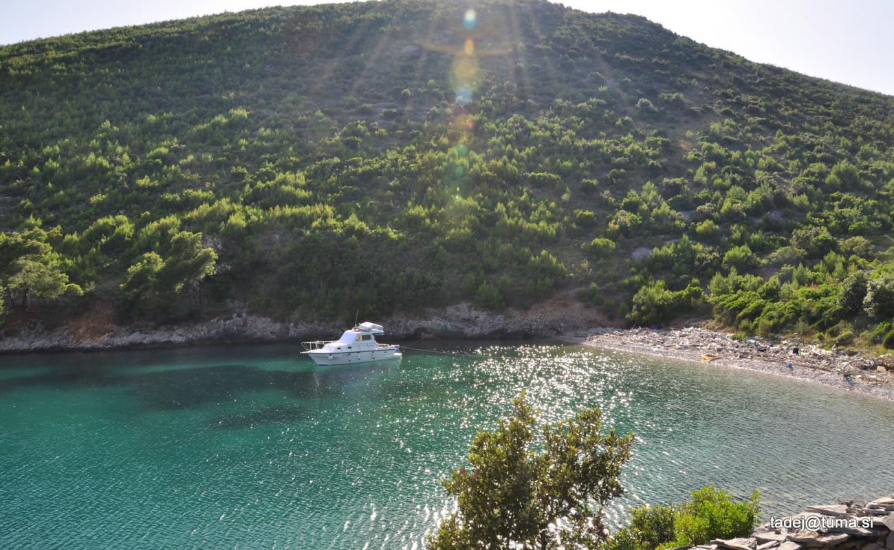 Photo de Gambo beach II avec caillou clair de surface