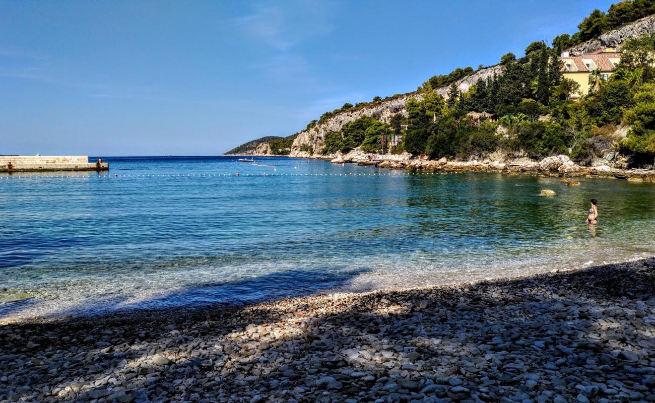 Photo de Podstine beach avec caillou clair de surface